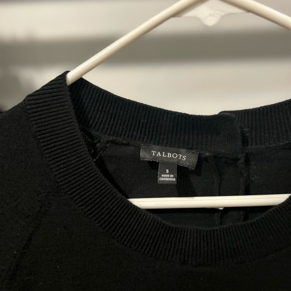 Talbots Classic Black Short Sleeve Sweater - Picture 3 of 4